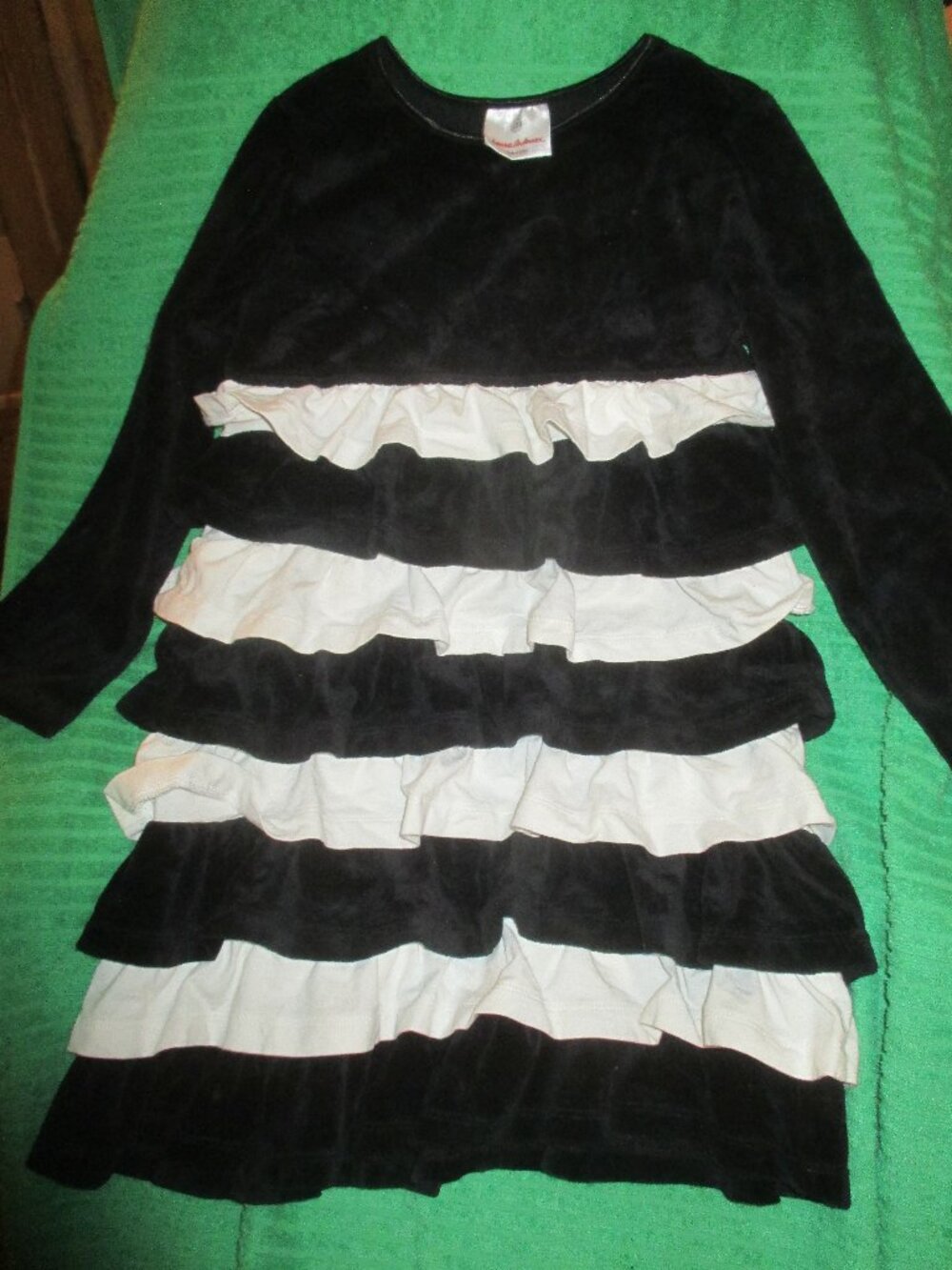 Hanna Andersson 120 Dress Girls 6-7 Black Velour and White Long Sleeve Ruffle
